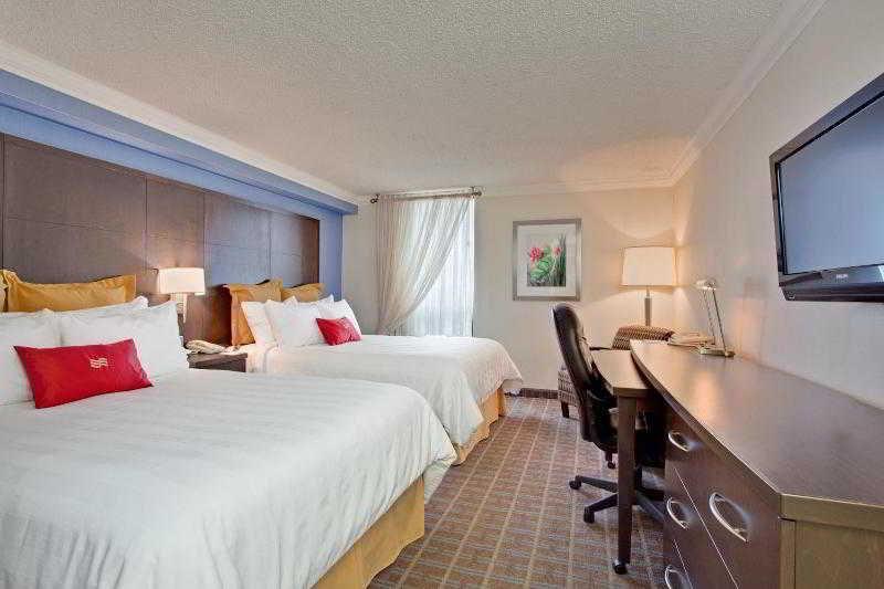 Crowne Plaza Toronto Airport By Ihg Hotell Exteriör bild