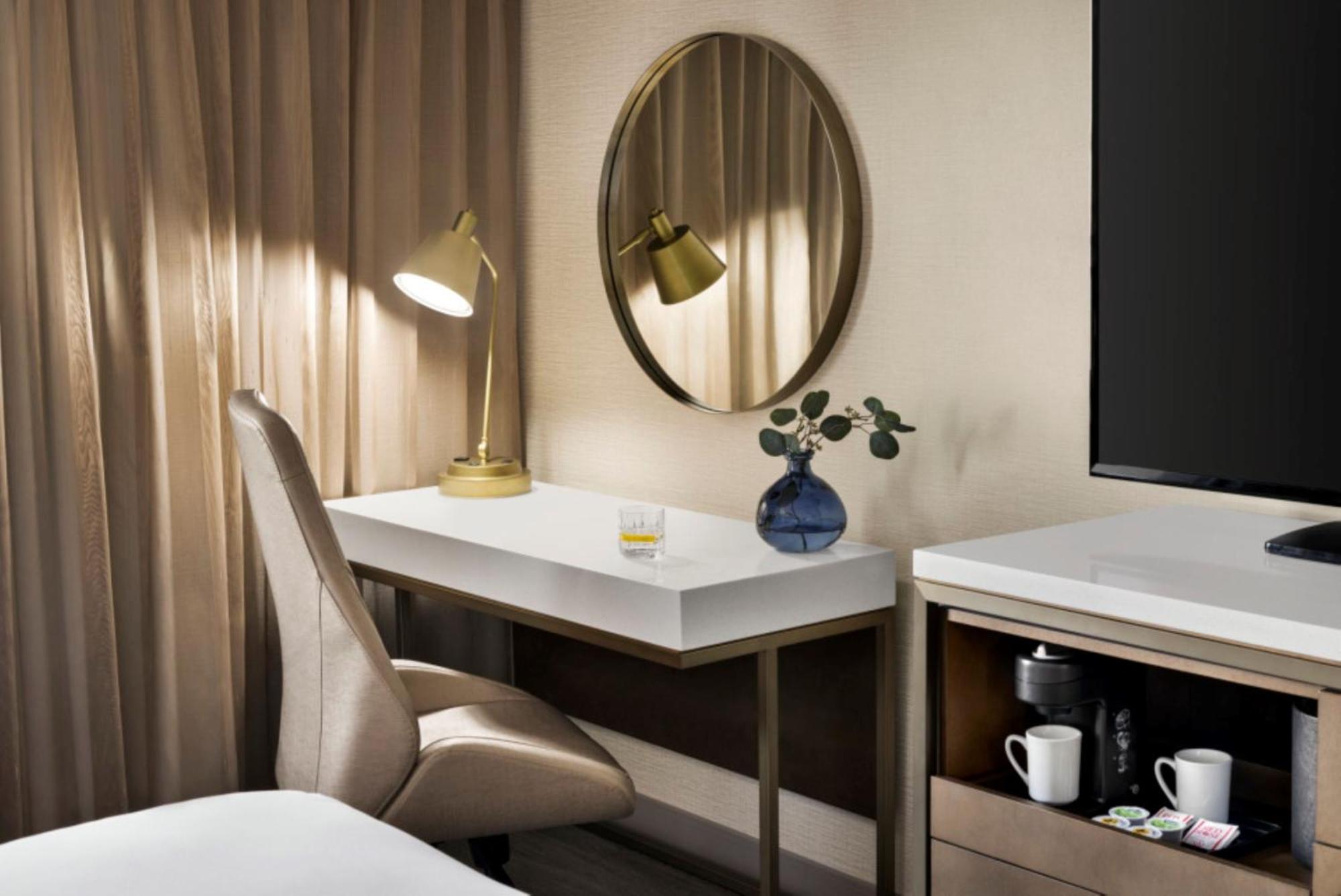 Crowne Plaza Toronto Airport By Ihg Hotell Exteriör bild
