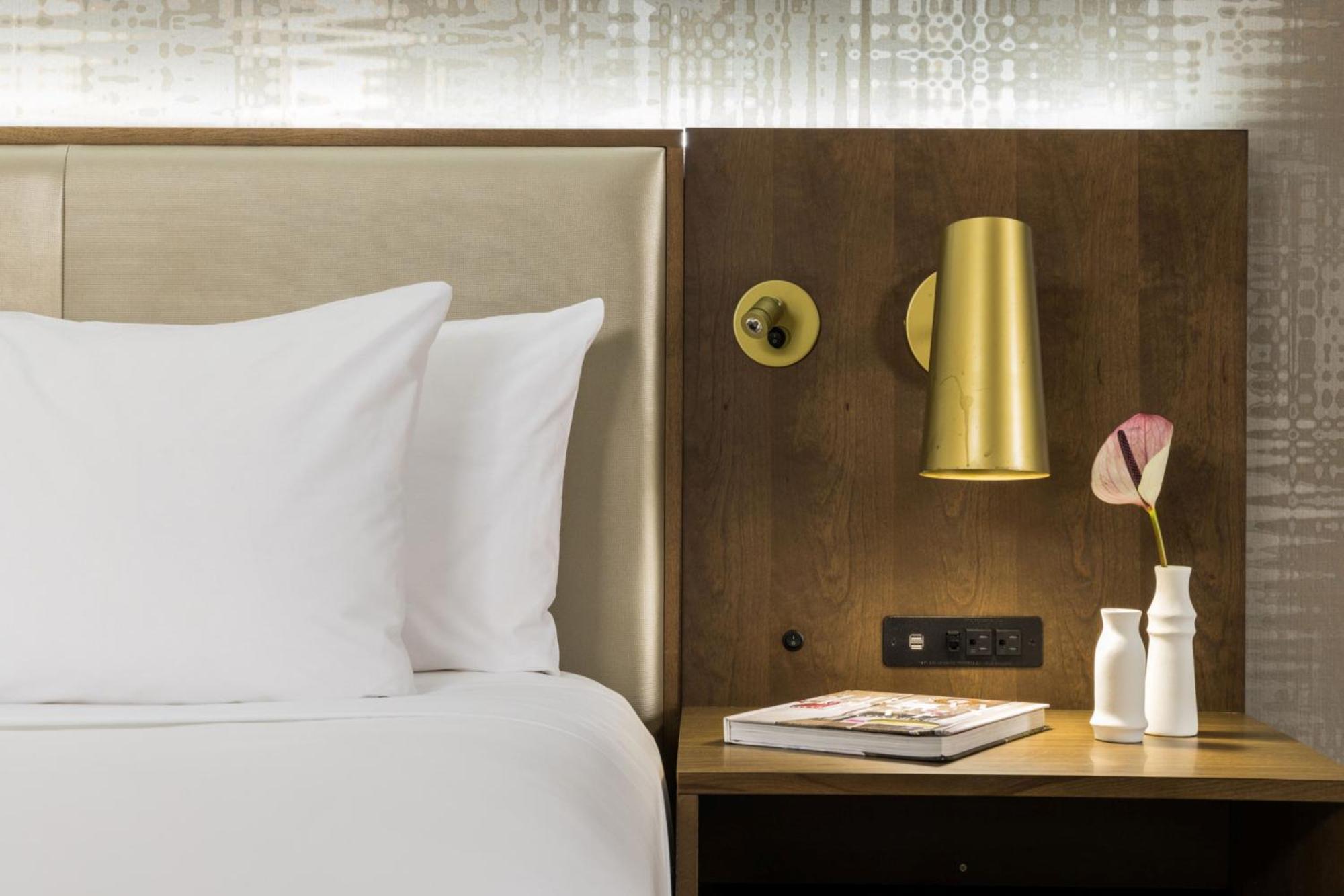 Crowne Plaza Toronto Airport By Ihg Hotell Exteriör bild